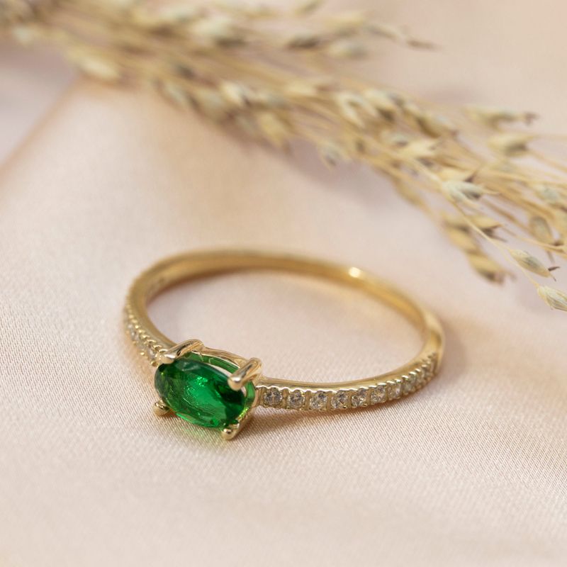 טבעת ג'וליה זהב 14K לבן ירוק