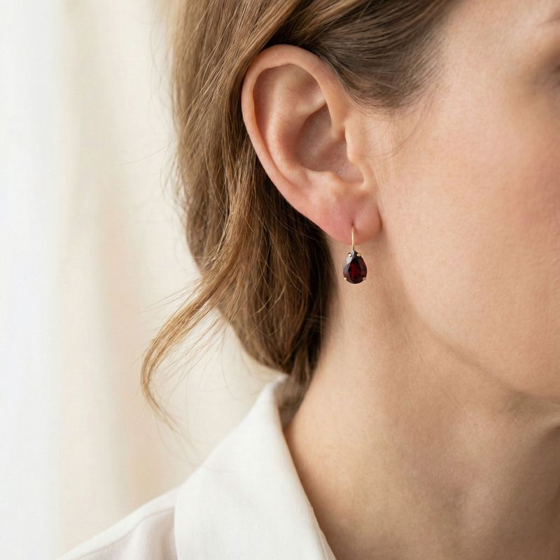 עגילי זהב 14 קראט טיפה אבן גארנט