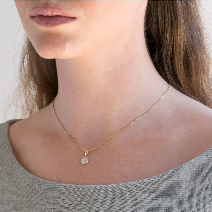 תליון זהב צהוב רוז קוורץ עגול