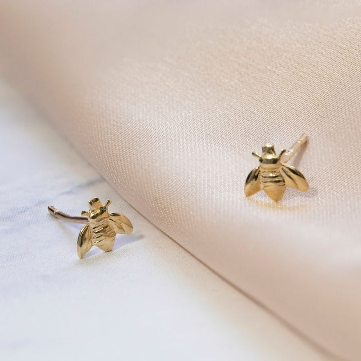 14k Solid Gold Bee Stud Earrings With Gold Closures