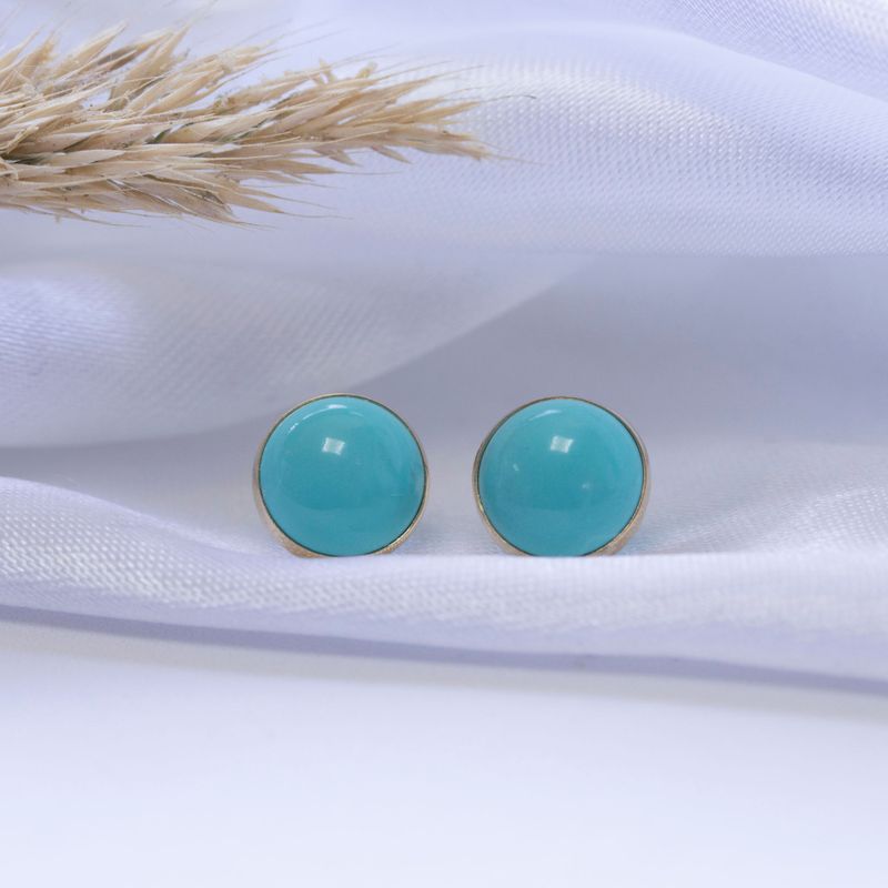 14k Solid Gold 8mm Turquoiose Stud Earrings With Gold Closures