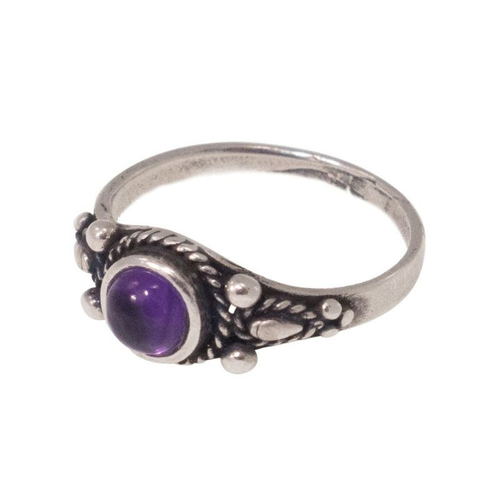 925 Sterling Silver Dainty Ring With A 5mm Amethyst Gemstone