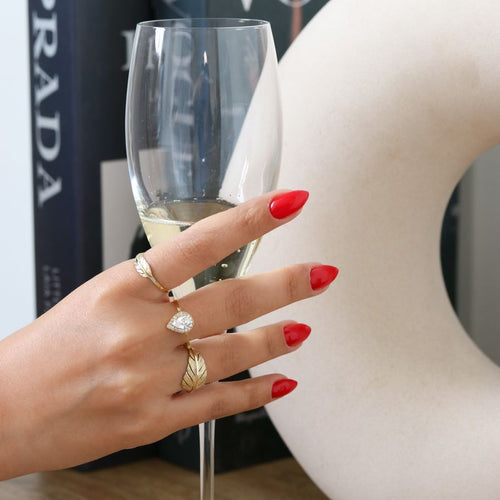 14k Solid Yellow Gold Thick Feather Ring