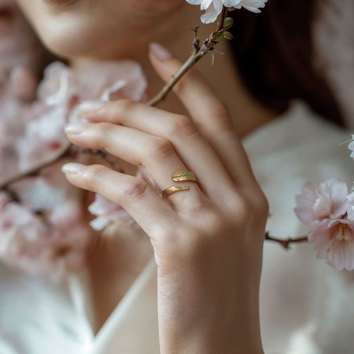 טבעת פתוחה נוצה זהב ציפוי זהב