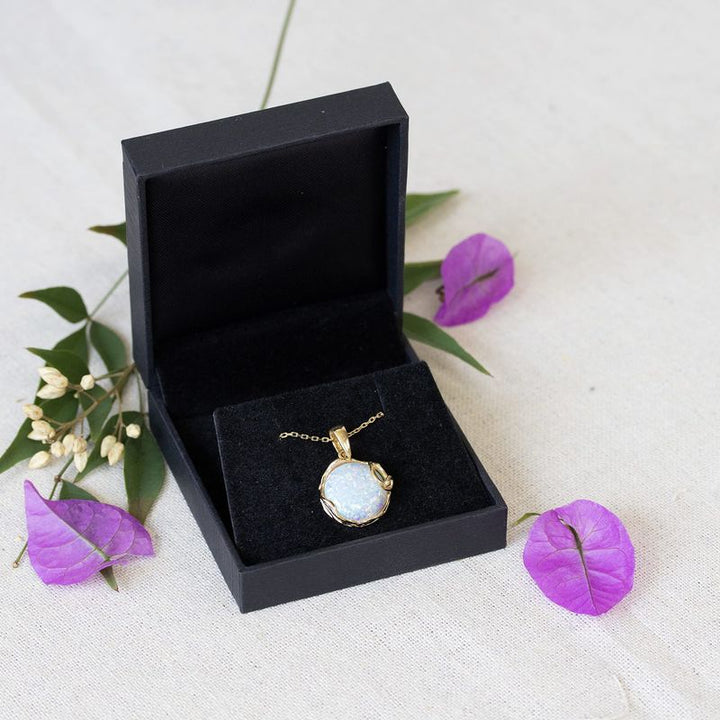 תליון זהב מצופה אבן אופל לבן