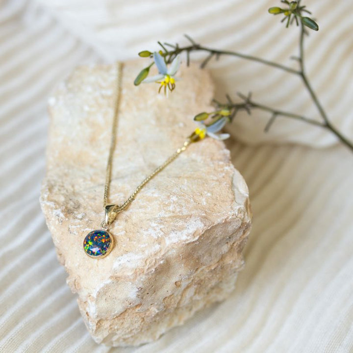 תליון זהב צהוב אופל שחור עגול