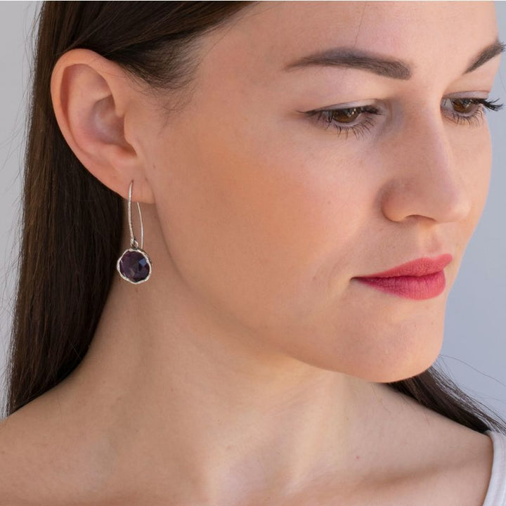 עגילי כסף 925 ארוכים באבני אמטיסט סגולות