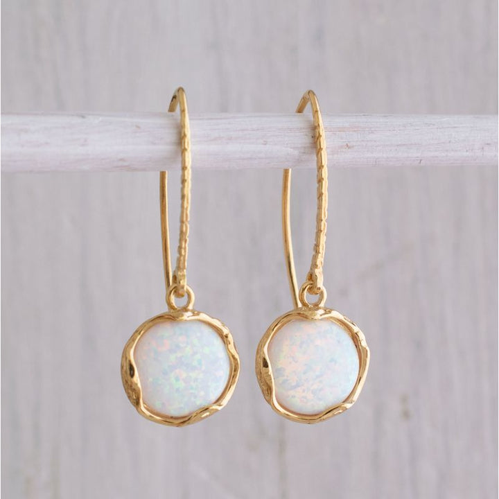 עגילים וינטג' אופל לבן ציפוי זהב