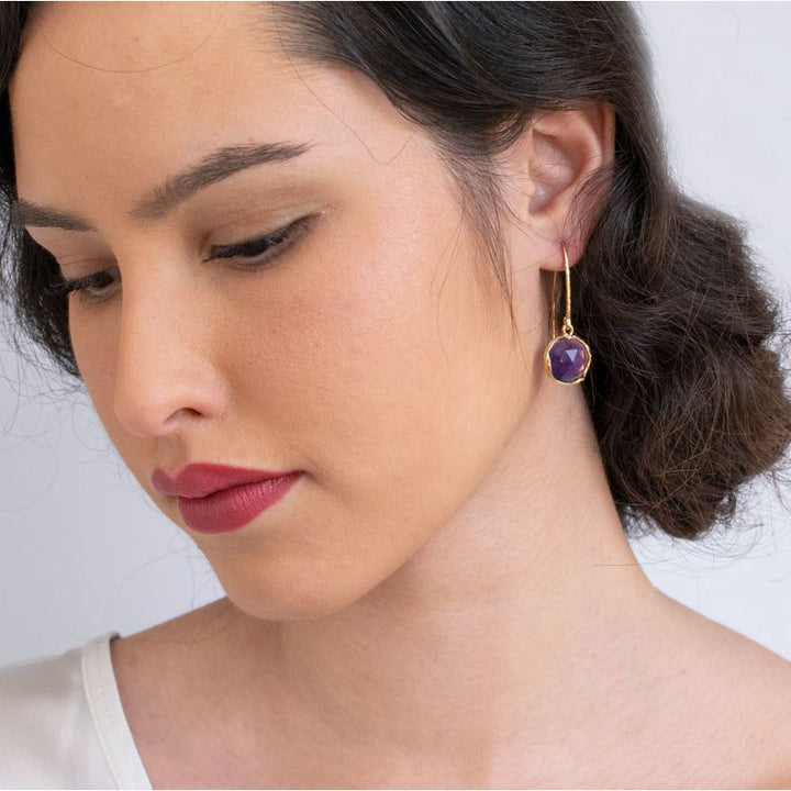 עגילים תלויים וינטג' אבן אמטיסט ציפוי זהב