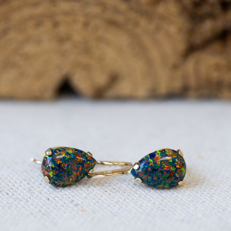 עגילי זהב 14 קראט טיפה אופל שחור