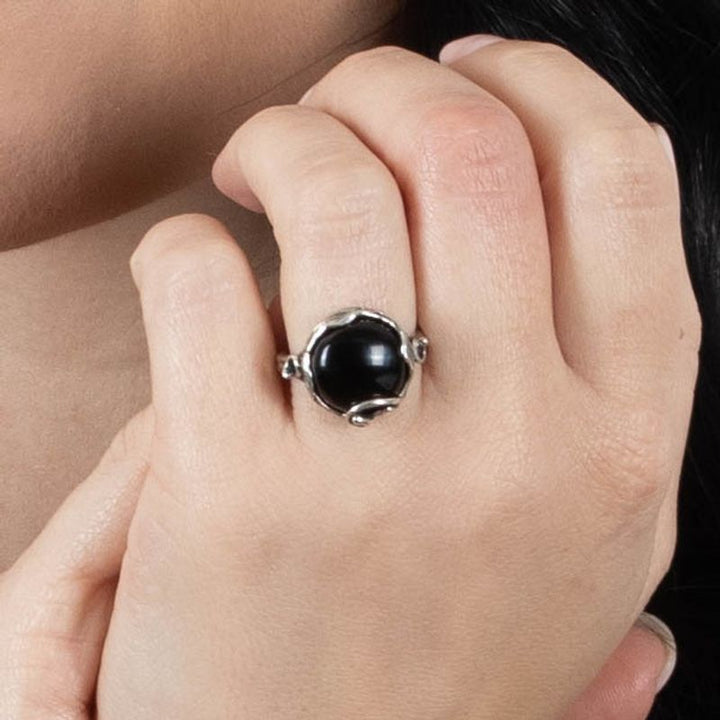 טבעת כסף מתכוונת משובצת אוניקס