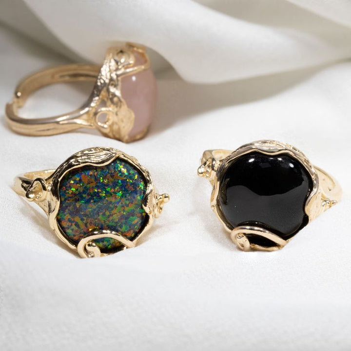 טבעת פתוחה אופל שחור ציפוי זהב