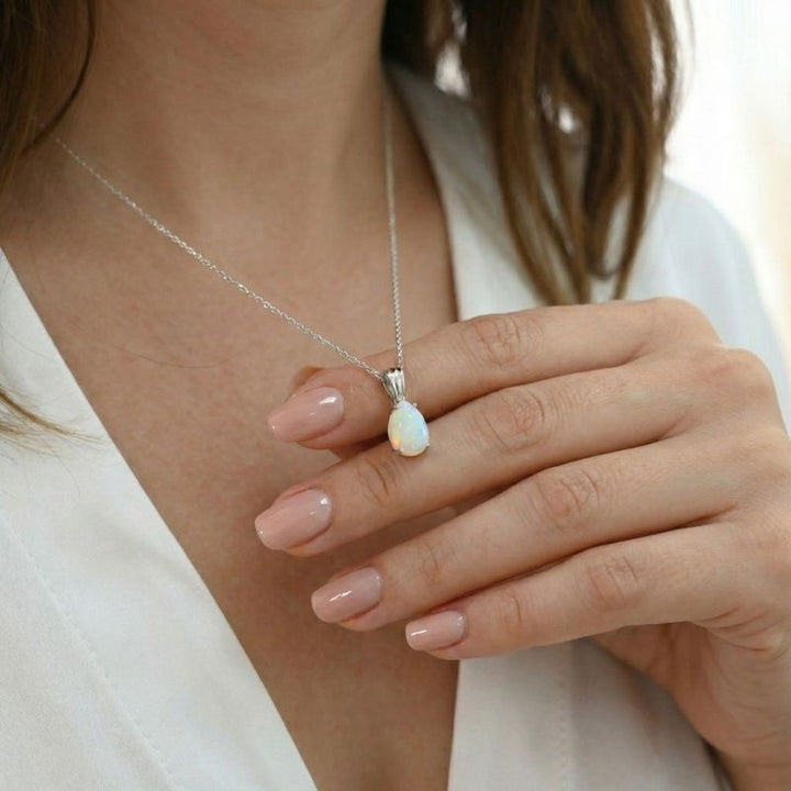 תליון טיפה קלאסי כסף אמיתי אופל לבן