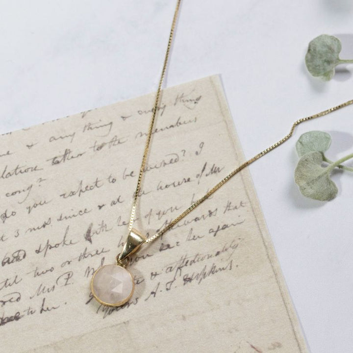 תליון עגול זהב 14 קראט מונסטון