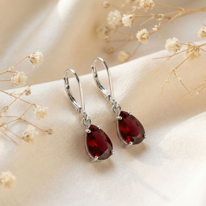 עגילי כסף אמיתי לברבק טיפה גרנט מלאכותי