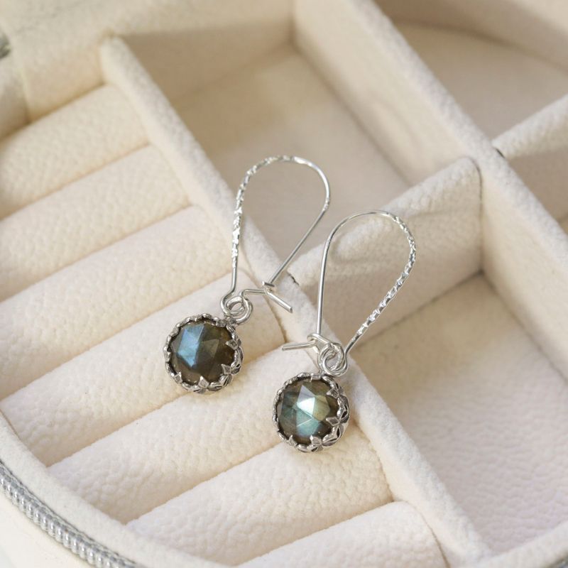 עגילי כתר תלויים כסף 925 לברדורייט