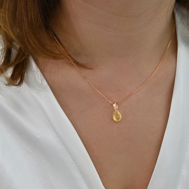 תליון טיפה בציפוי זהב אדום סיטרין מלאכותי