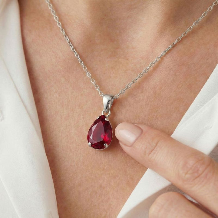 תליון טיפה זהב לבן 14 קראט רובי מלאכותי