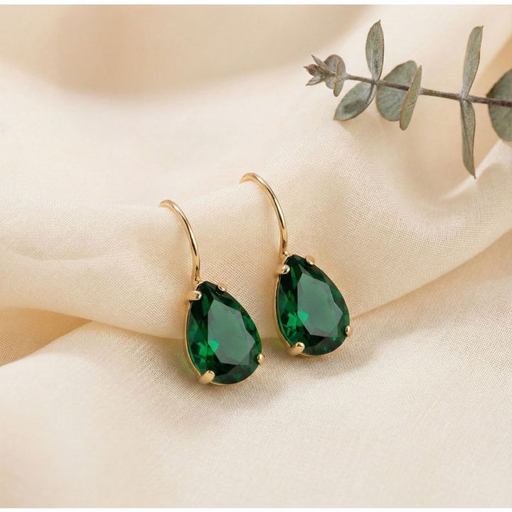 עגילי טיפה תלויים זהב 14 קראט אמרלד מלאכותי