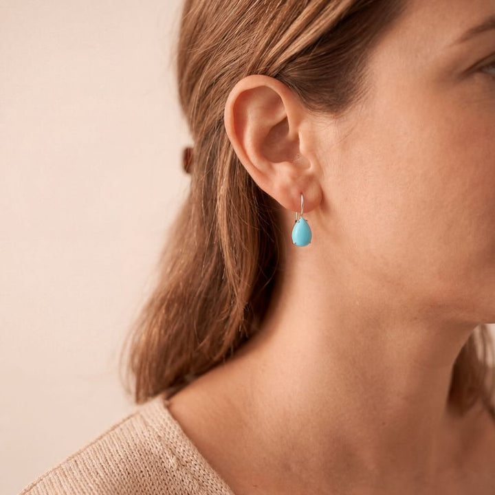 עגילי כסף תלויים טיפה טורקיז מלאכותי