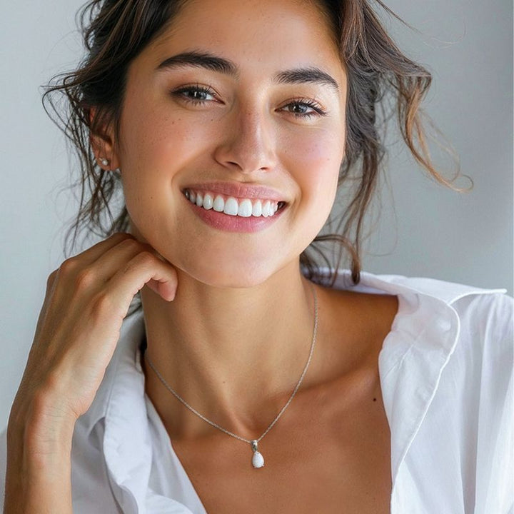 תליון אופל מלאכותי לבן עם הקדשה אישית