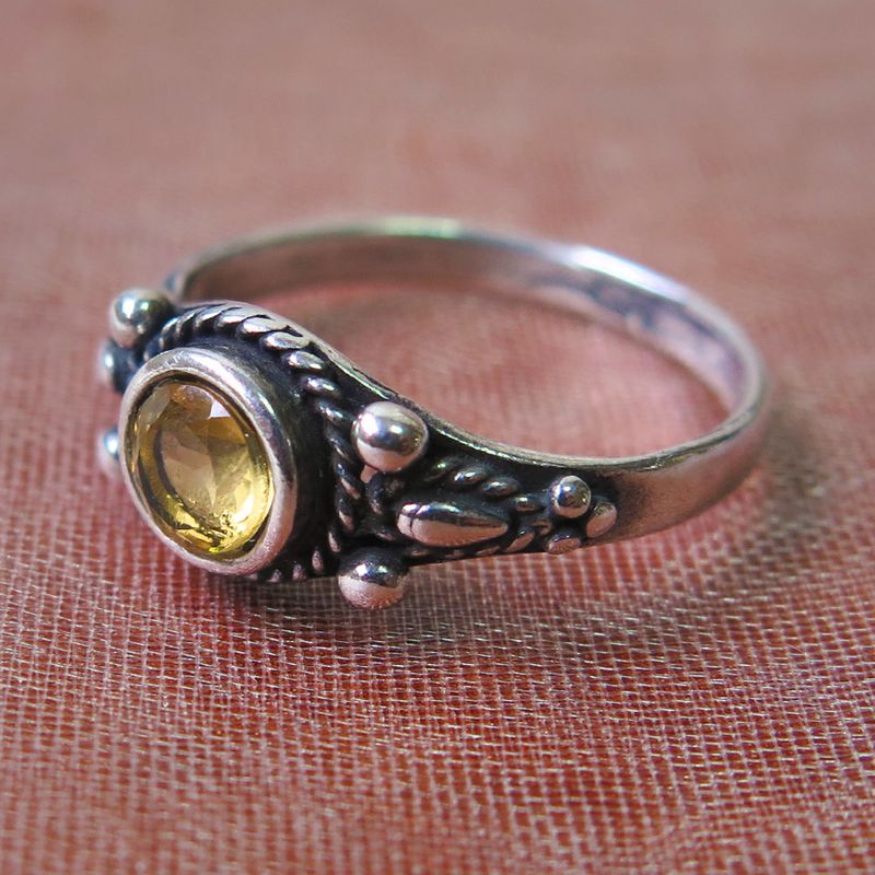 טבעת עגולה כסף 925 אבן סיטרין