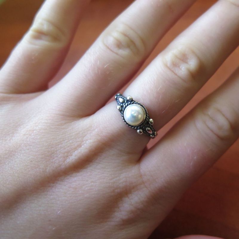 טבעת עגולה כסף 925 פנינה לבנה