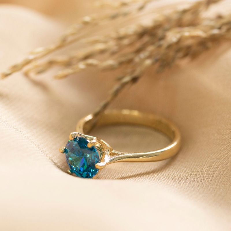 טבעת ציפוי זהב זירקון כחול